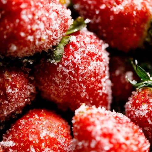 Champagne Strawberries | cafedelites.com