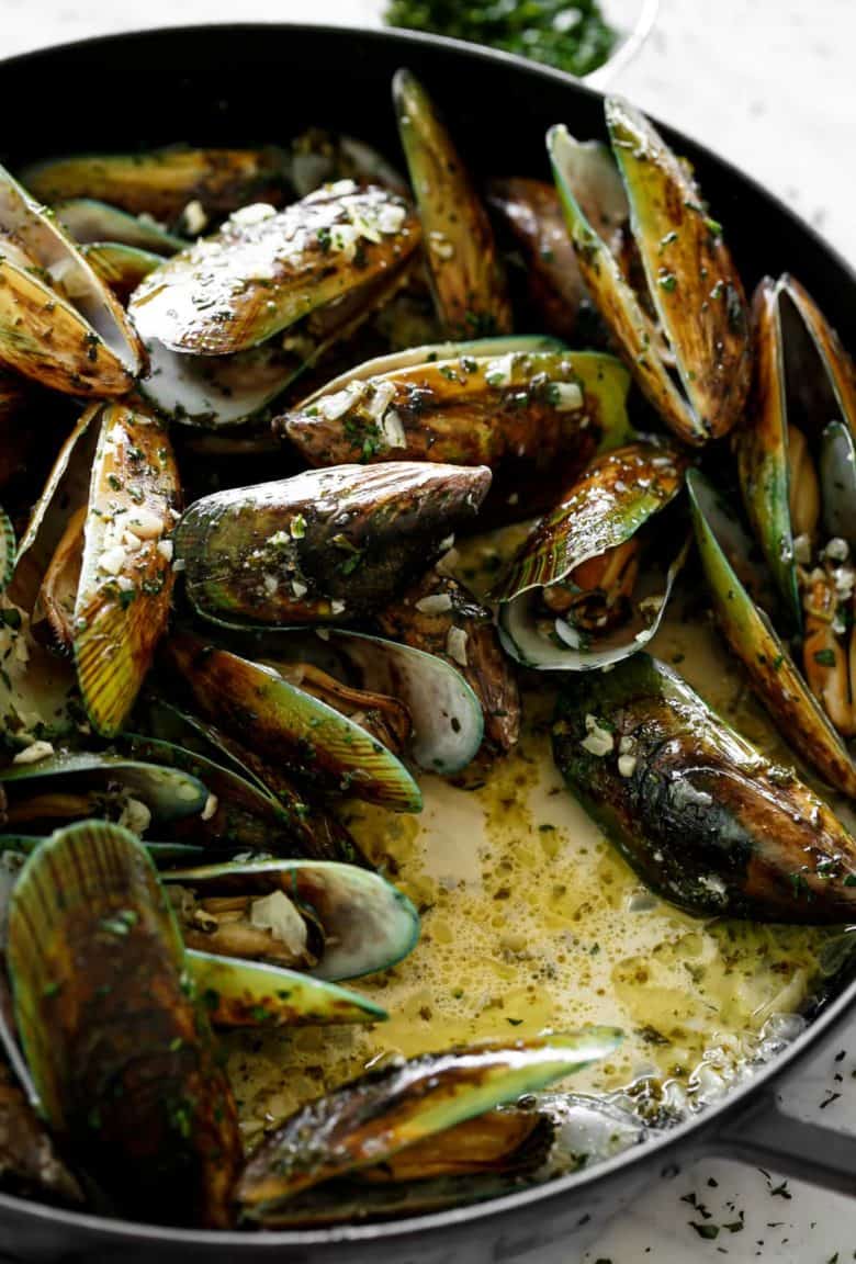 French Steamed Mussels | cafedelites.com