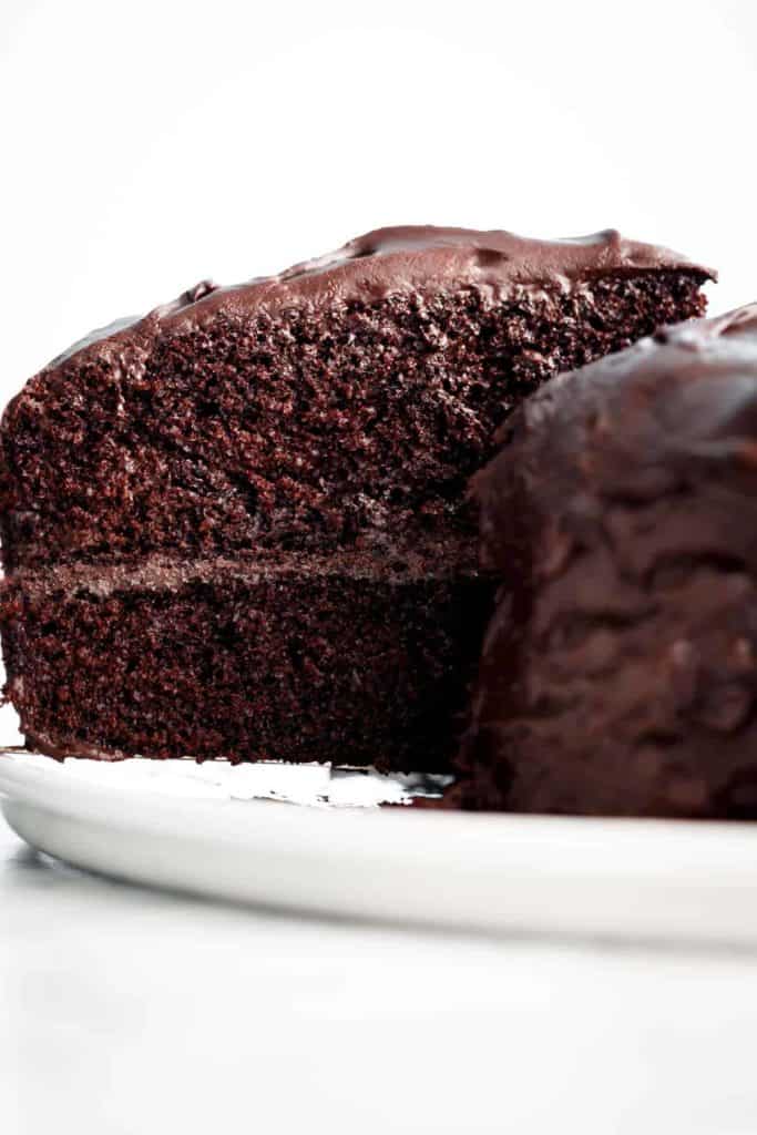 Chocolate Cake | cafedelites.com