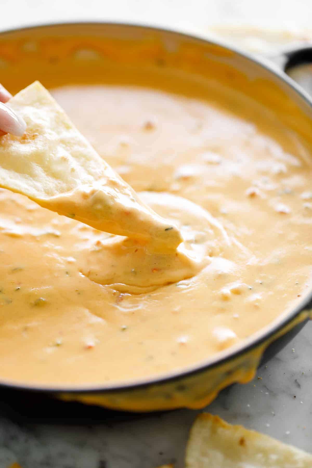 Queso with tortilla chips | cafedelites.com