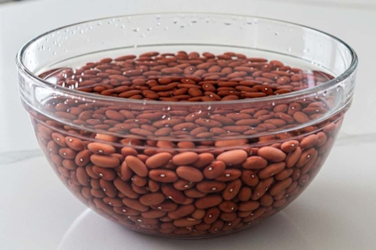 Rinse the dried red beans and place them in a large bowl filled with water.