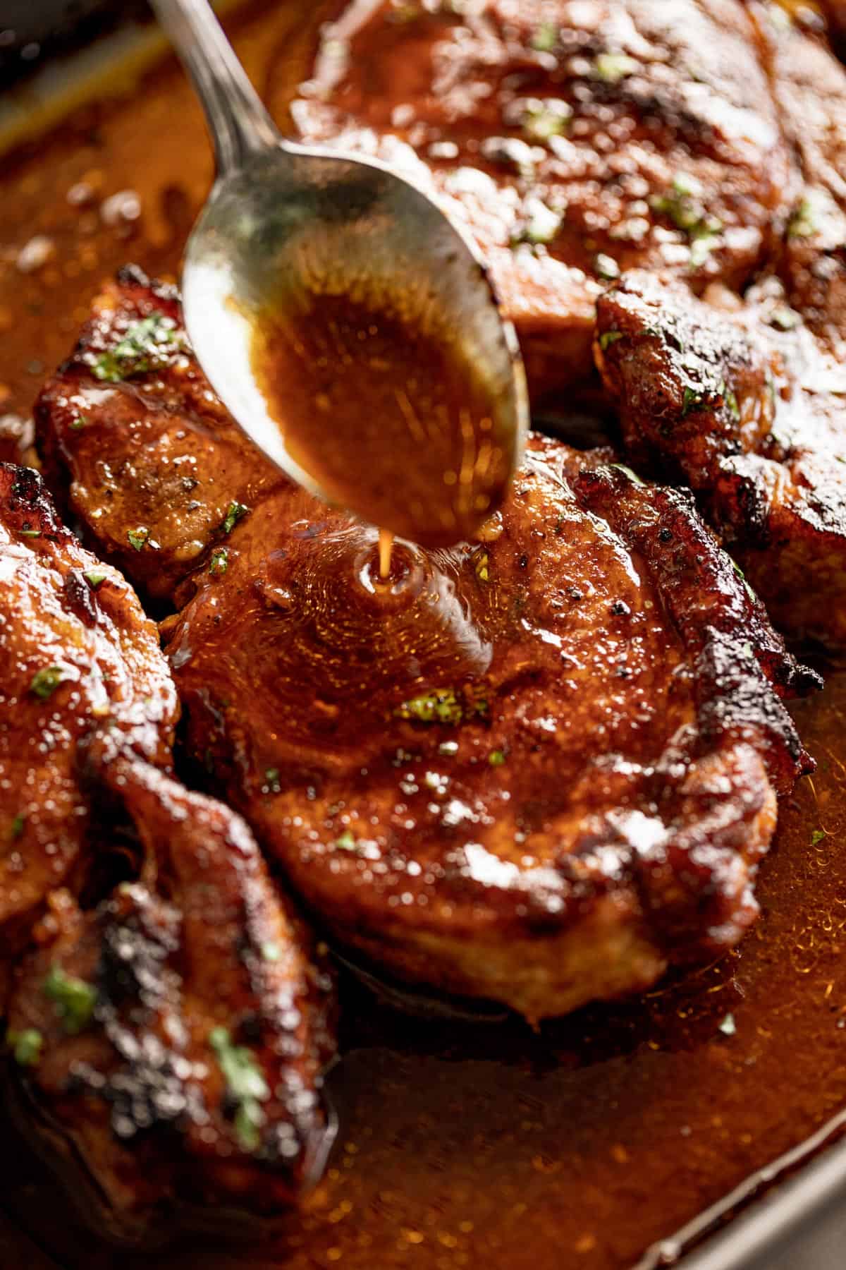 Bbq Baked Pork Chops with bbq sauce | cafedelites.com