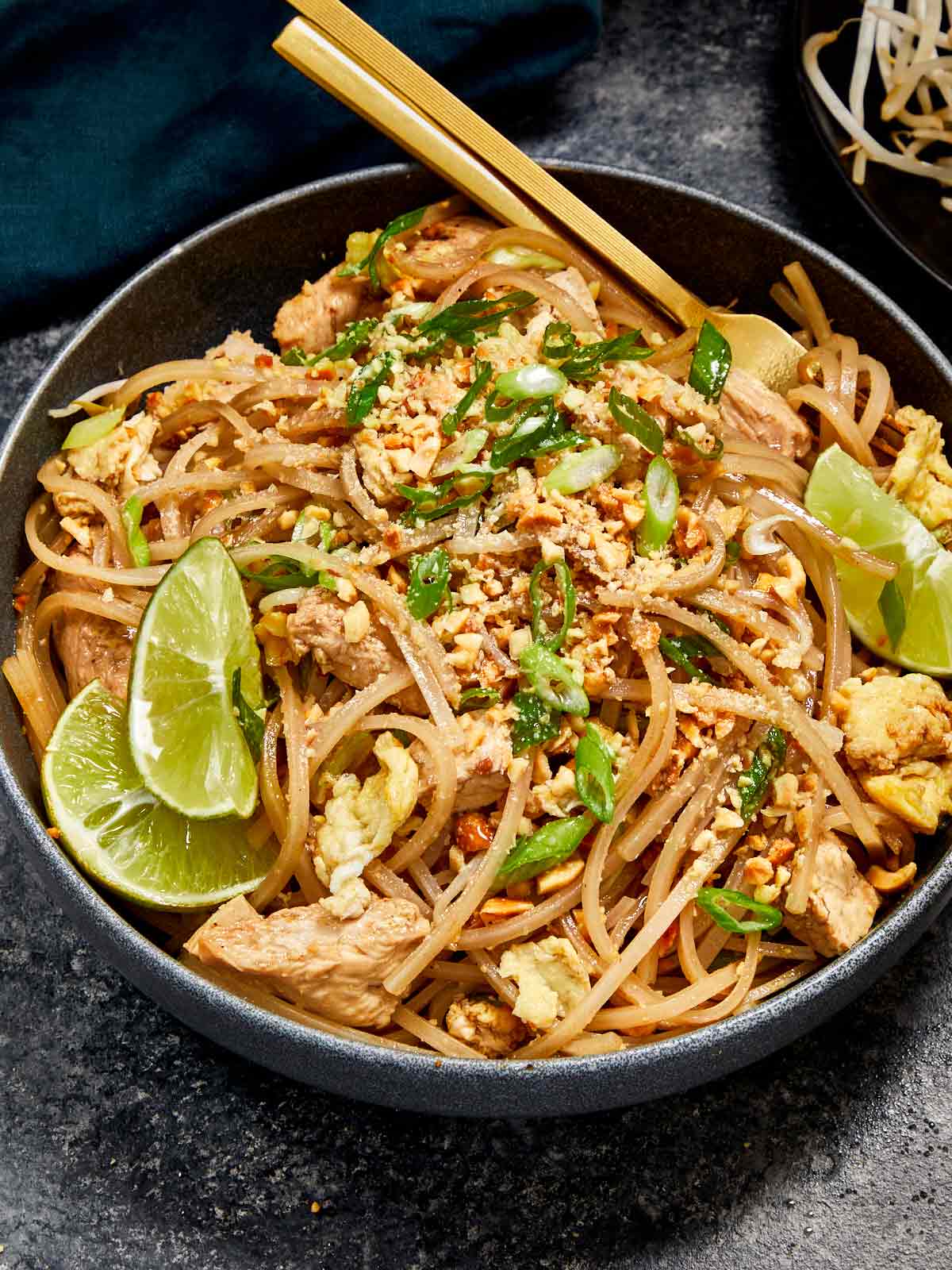 Pad Thai With Chicken & Tofu Recipe