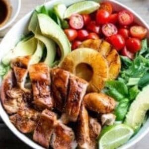 close up bbq chicken salad