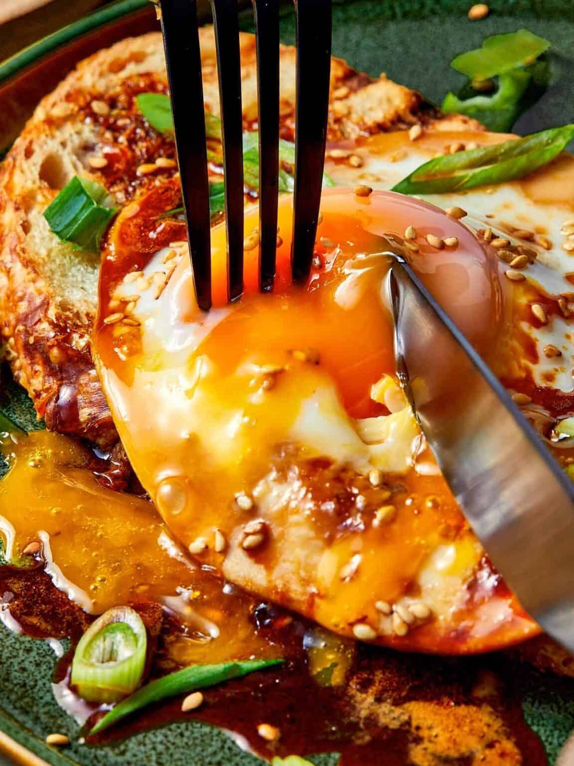 Teriyaki Poached Eggs - Cafe Delites