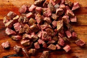 medium rare steak cut into bite size cubes for steak salad