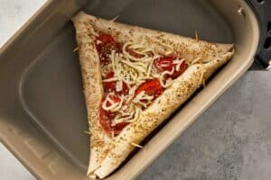 tortilla in the airfryer ready to cook