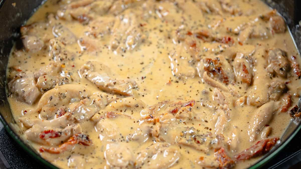 sauce on the pan with the chicken